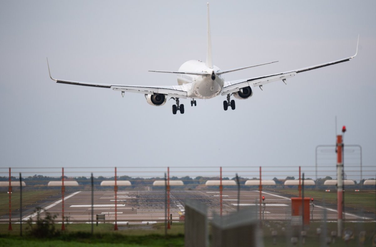 flughafen hannover.jpg