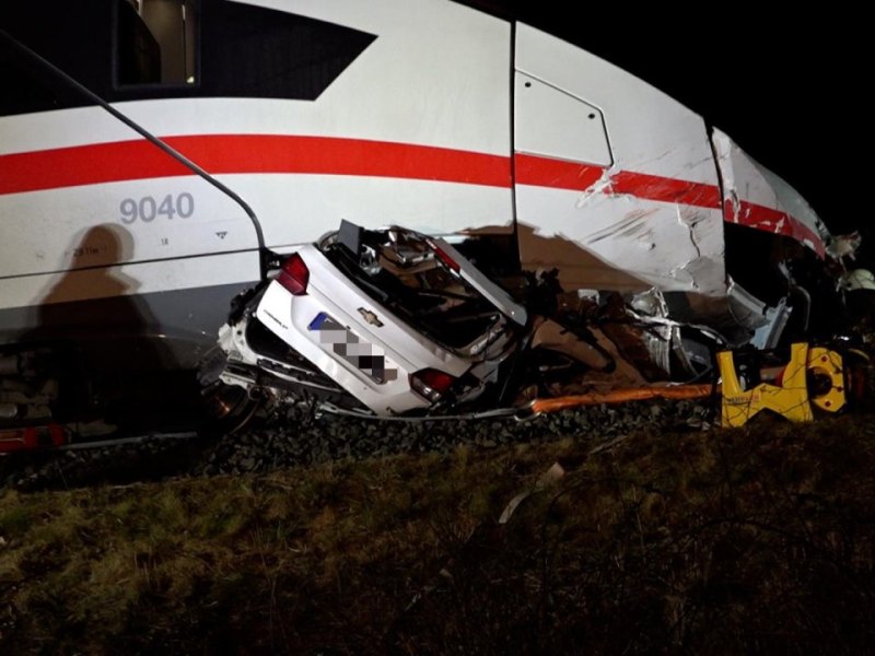 kreis peine unfall 1.jpg