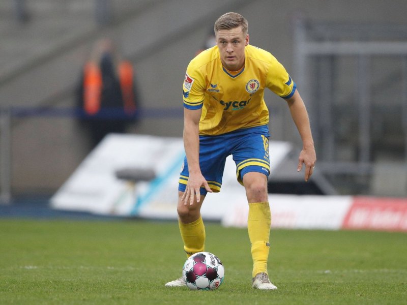 Aue-Braunschweig-live.jpg