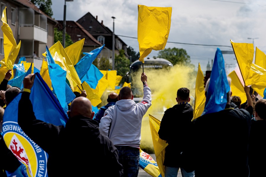 Die Eintracht Braunschweig Fans sorgen immer wieder für Ärger im Magniviertel! (Archivbild)