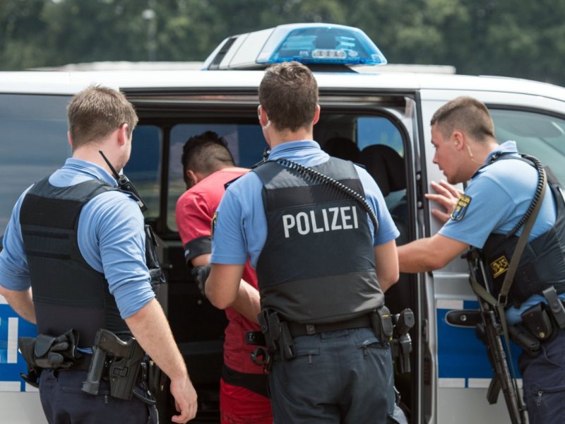 Festnahme.jpg