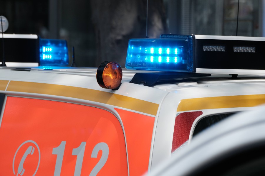 Gifhorn: Rettungswagen und Polizei waren schnell am Unfallort zur Stelle. (Symbolbild)