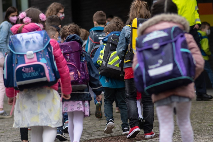 Die Eltern sollten an die Sicherheit der Kinder denken, appelliert die Polizei Peine an die Eltern. (Symbolbild)