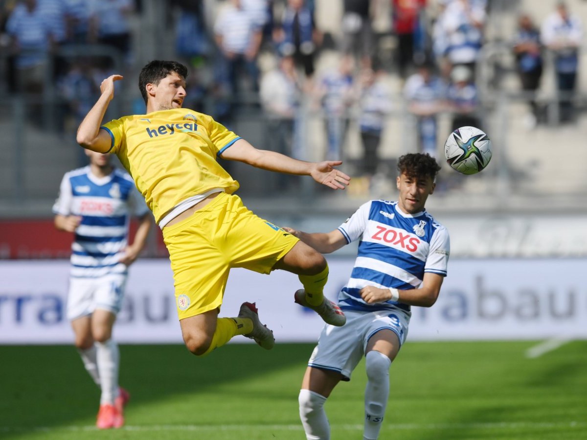 MSV Duisburg Eintracht Braunschweig.jpg