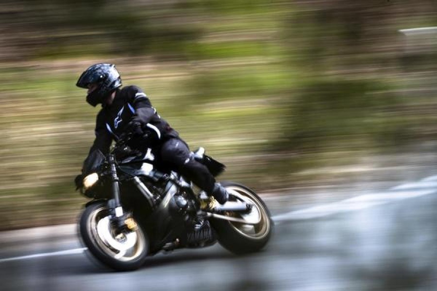 Harz: Verschmutzungen auf den Straßen sind vor allem für Motorradfahrer gefährlich. (Symbolbild)