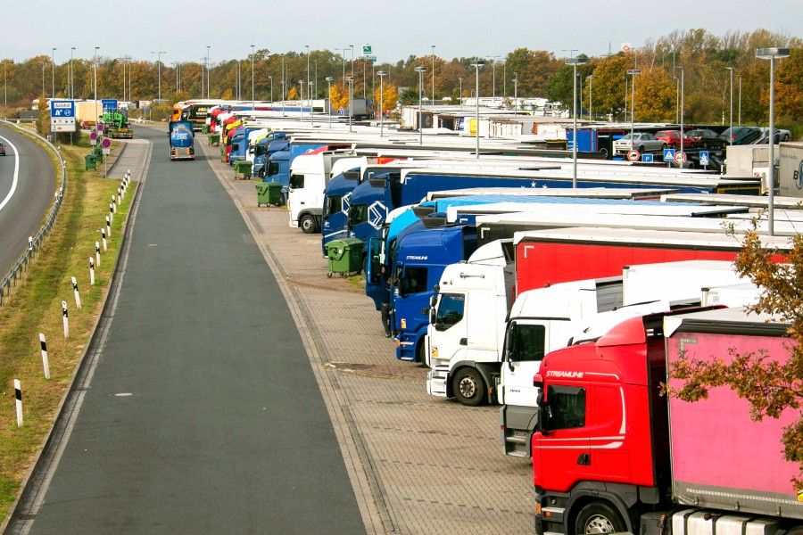 Der Unfallort: Die Raststätte „Lehrter See“ auf der A2 bei Hannover. (Archivbild)