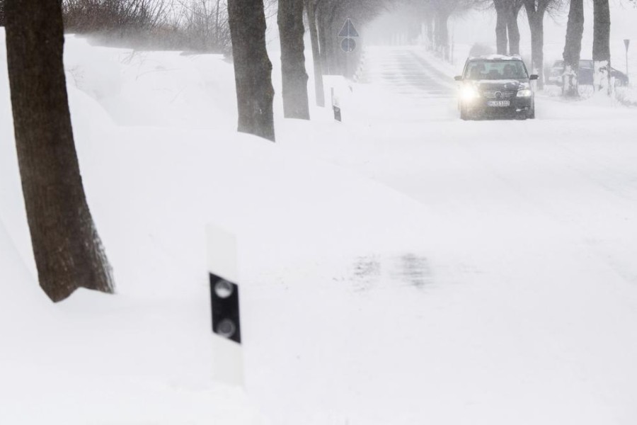 In Niedersachsen ist auch am Montag wieder ordentlich Schnee gefallen.