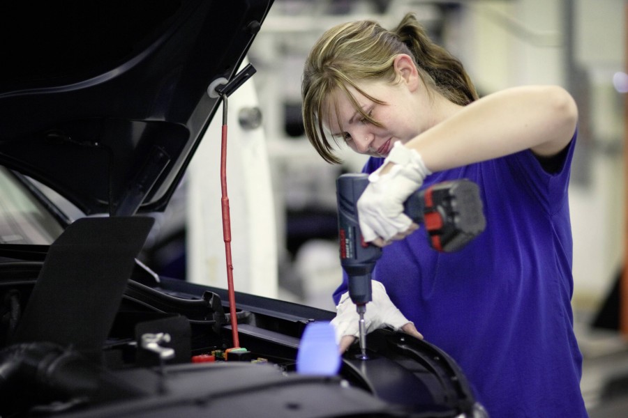 Insgesamt 50 Auszubildende aus 19 Ländern erhielten den „Best Apprentice Award“ (Symbolbild)