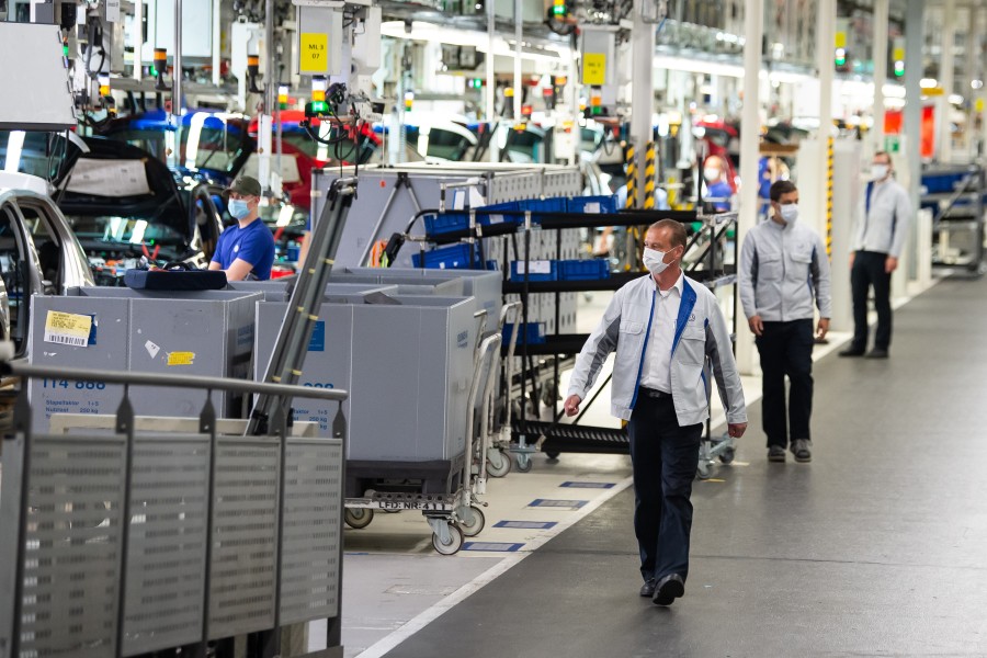 VW: Den Besuchern werden spannende Einblicke in den Arbeitsalltag im Konzern geboten. (Archivbild)