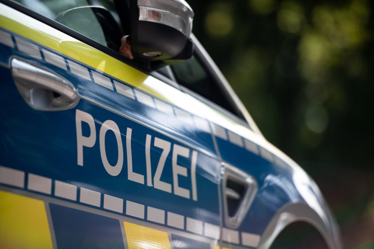 VW wolfsburg polizei.jpg