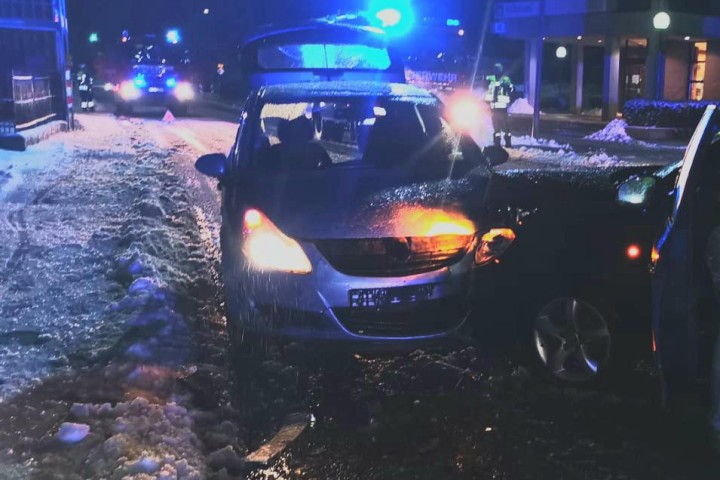 Frontal-Crash in Süpplingen. 