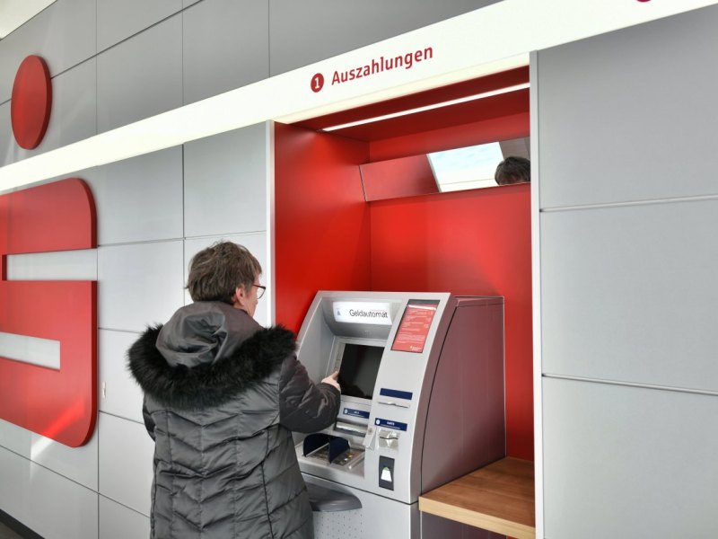 Wolfenbüttel Sparkasse.jpg
