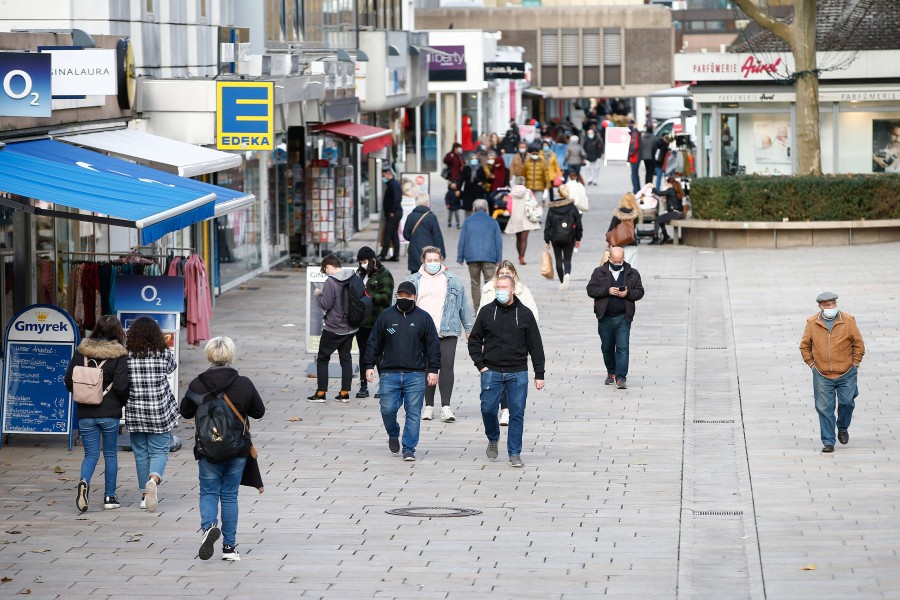 Im Frühjahr musstest du in der Wolfsburger City einen Mund-Nasen-Schutz tragen. (Archivfoto)