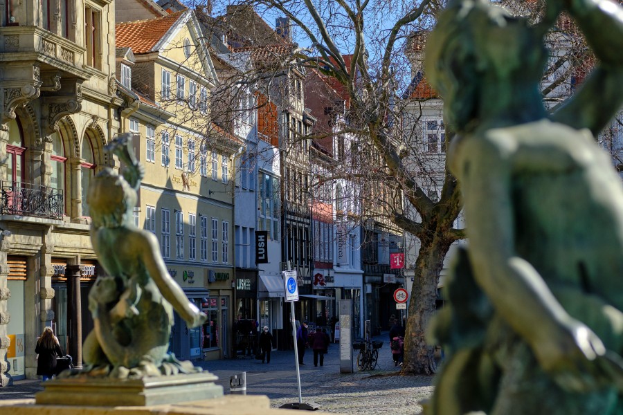 Der Kohlmarkt in Braunschweig. Auch hier ist alles wie ausgestorben.