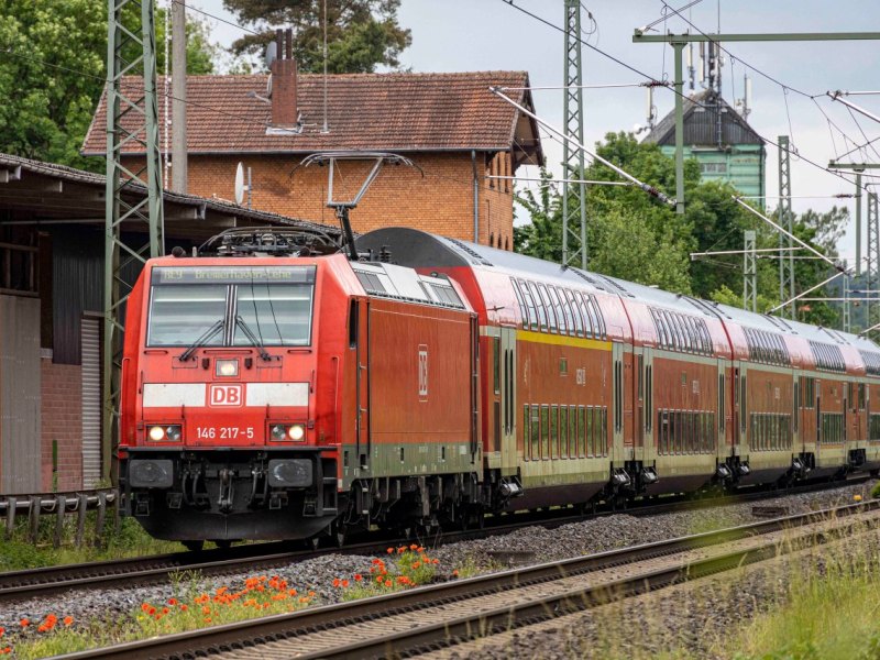deutsche bahn braunschweig wolfsburg.jpg