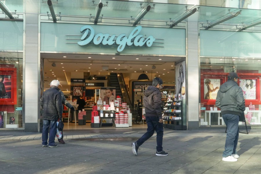 Auch die Beschäftigten bei Douglas sind laut Verdi zum Streik in Hannover aufgerufen. (Archivbild)