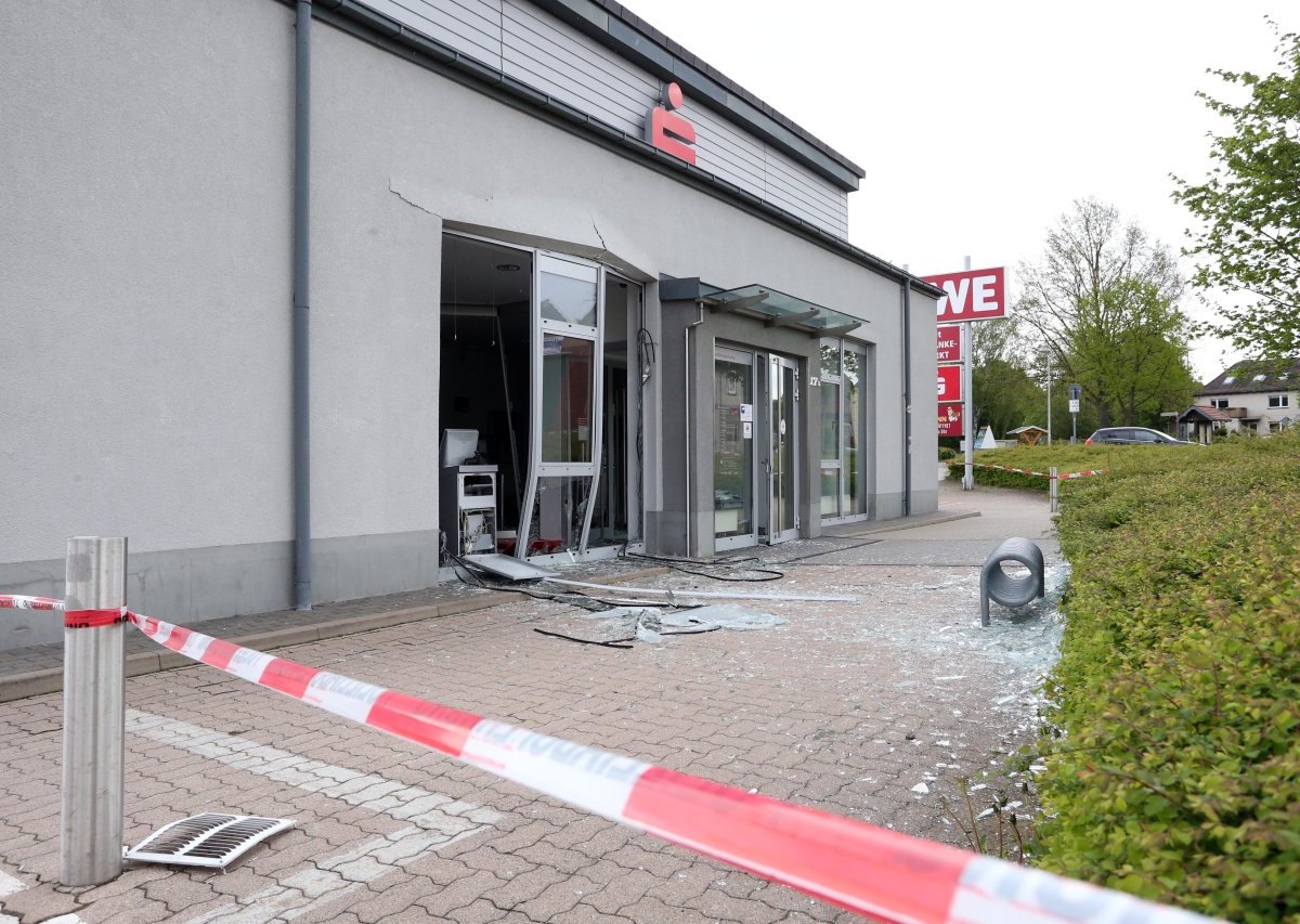 sparkasse seesen geldautomat