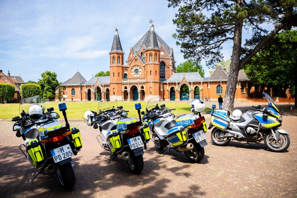 stöcken friedhof polizei hannover