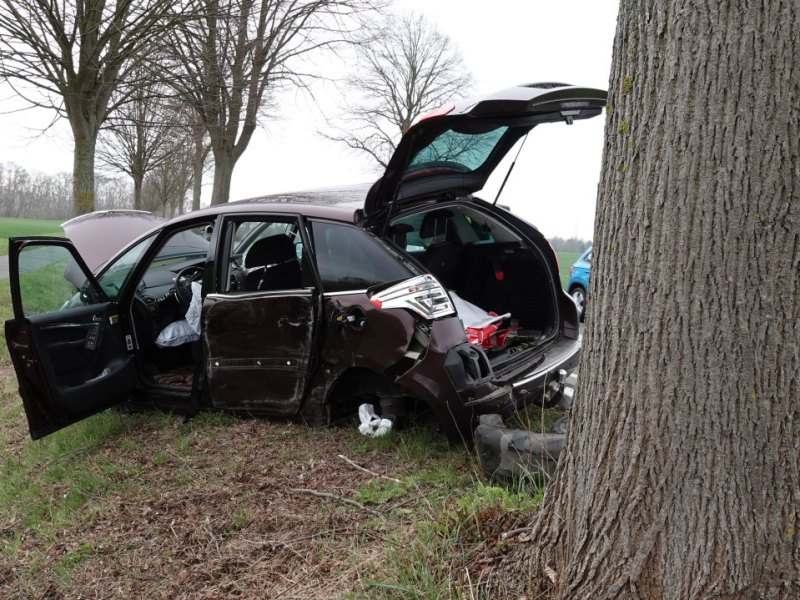 unfall helmstedt esbeck b244 1