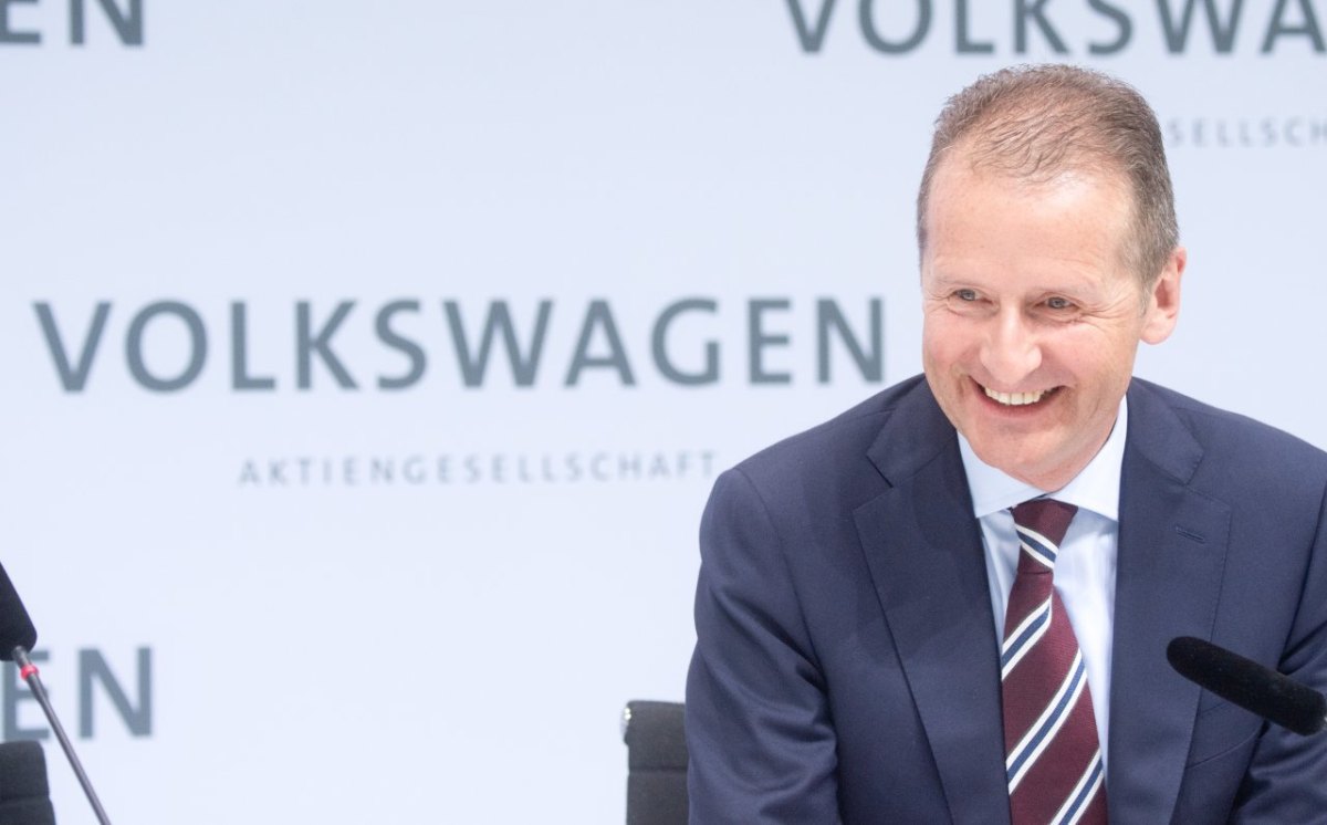 vw herbert diess lacht gute laune hyundai