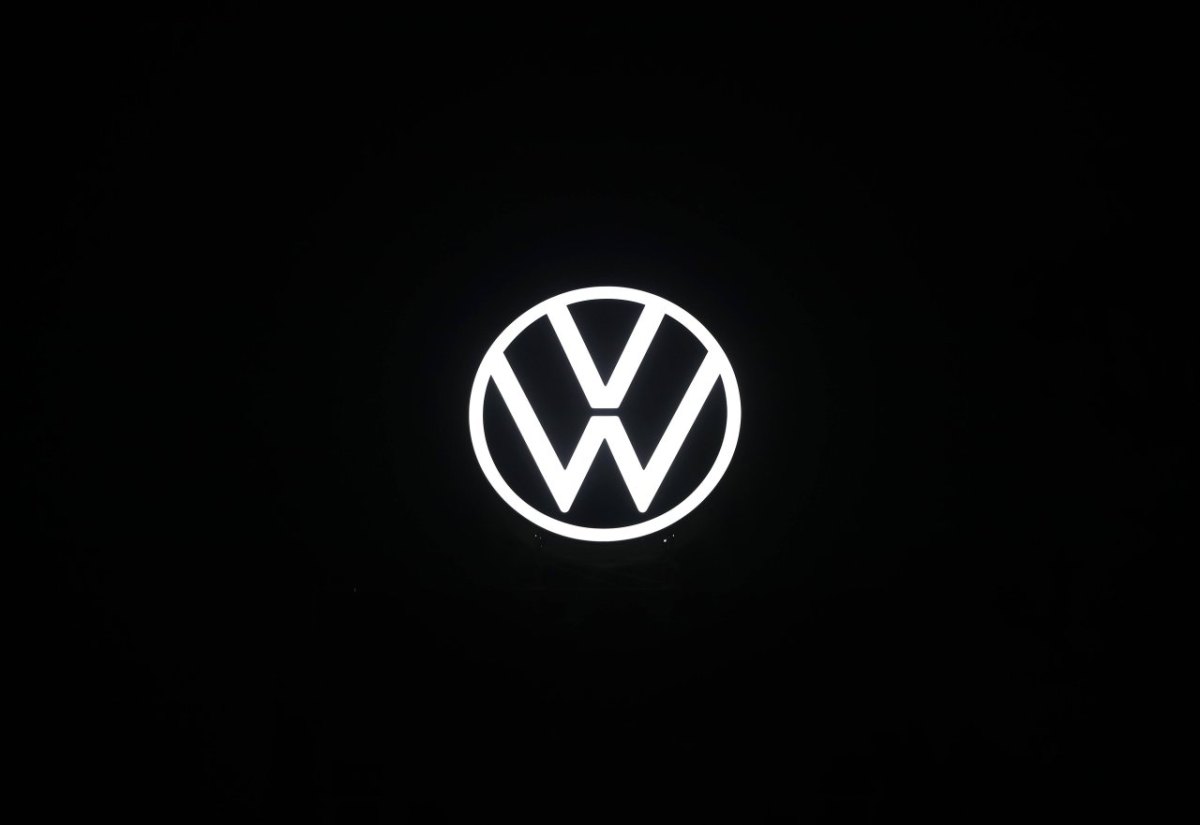 vw logo dunkel neu formel 1 porsche