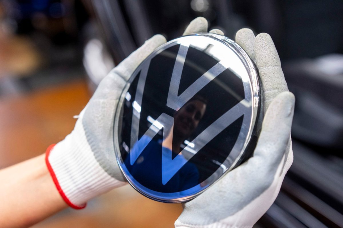 vw neues logo werk wolfsburg