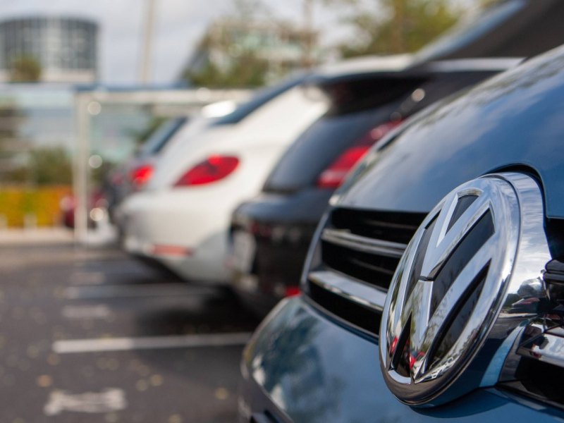 wolfsburg parkplatz.jpg