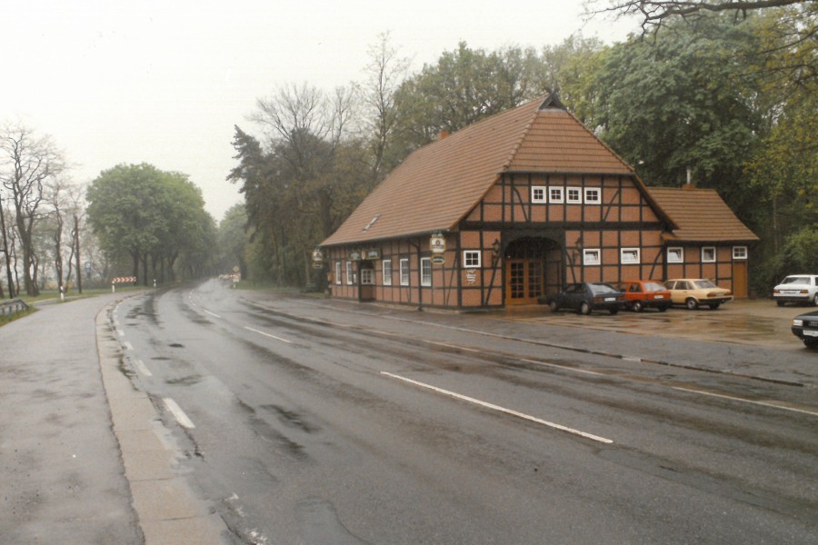 An dieser Straße geschah der Mord. 