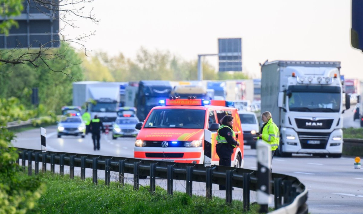 a2 unfall irxleben bornstedt hannover