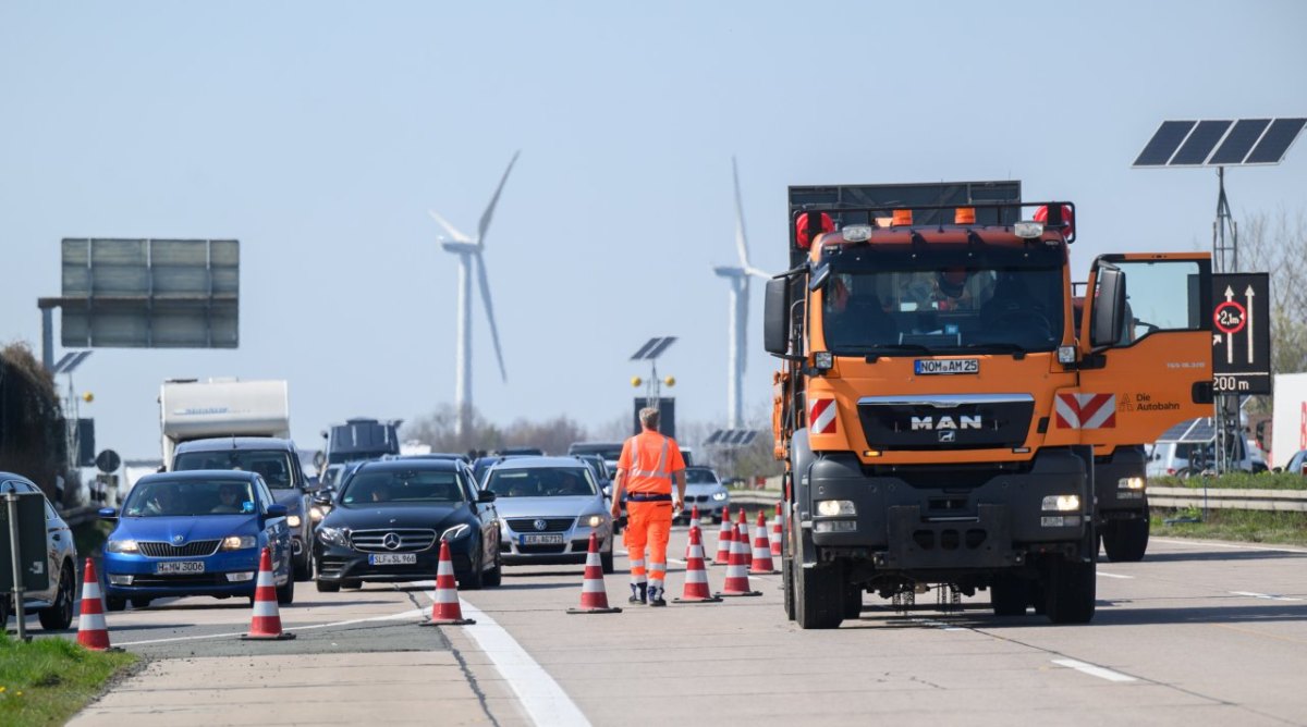 A7 Laatzen Stau