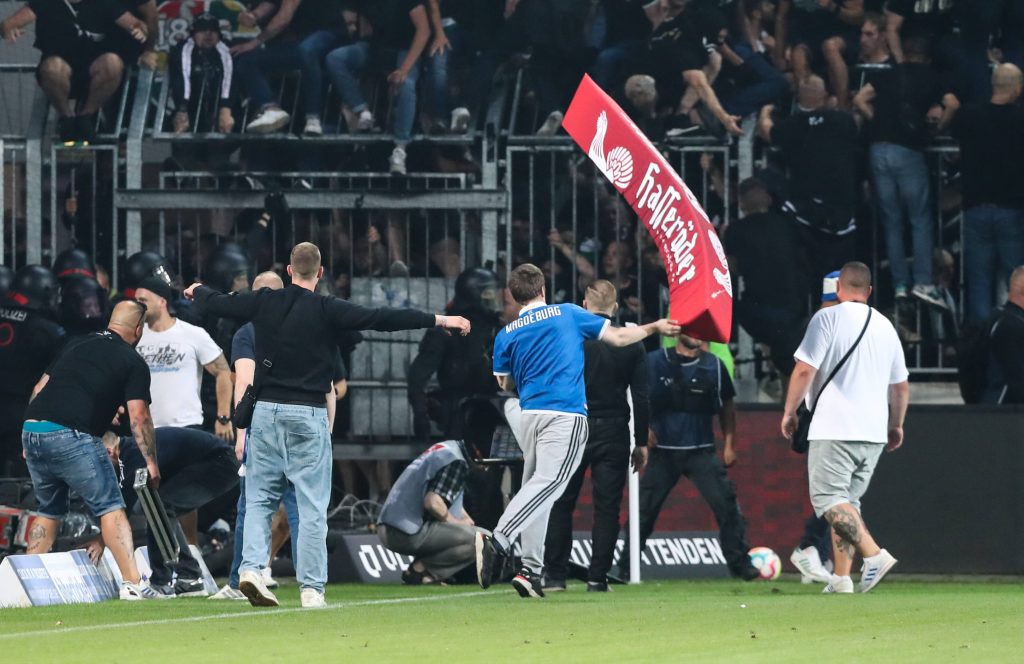 Ausschreitungen beim Spiel Magdeburg – Hannover. Waren Fans von Eintracht Braunschweig beteiligt?