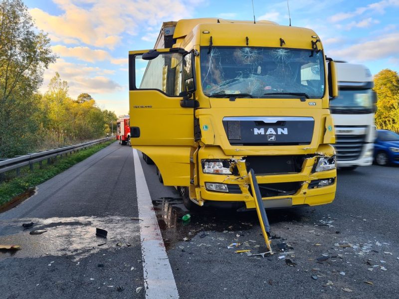 Auf der A2 hat es erneut einen Lkw-Unfall gegeben.
