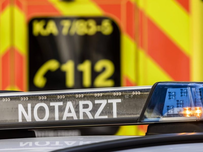 In Schöningen (Helmstedt) ist ein Mann in seinem Auto verstorben.