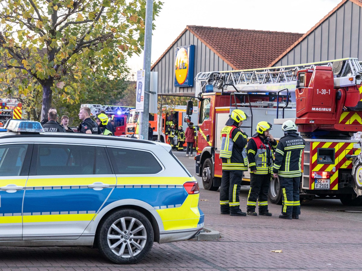 Feuerwehr-Einsatz bei Lidl in Salzgitter!