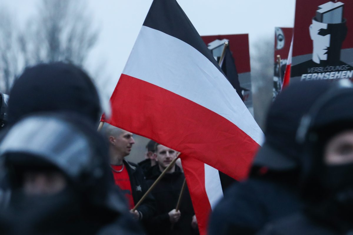 Nach Einschätzung von Niedersachsens neuem Verfassungsschutzpräsidenten geht die größte Gefahr im Bundesland derzeit vom Rechtsextremismus aus.