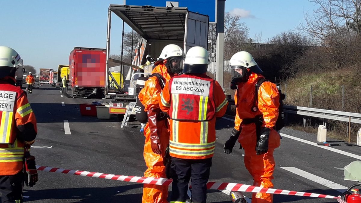 Auf der A2 bei Braunschwieg hat es – mal wieder – einen Lkw-Unfall gegeben.