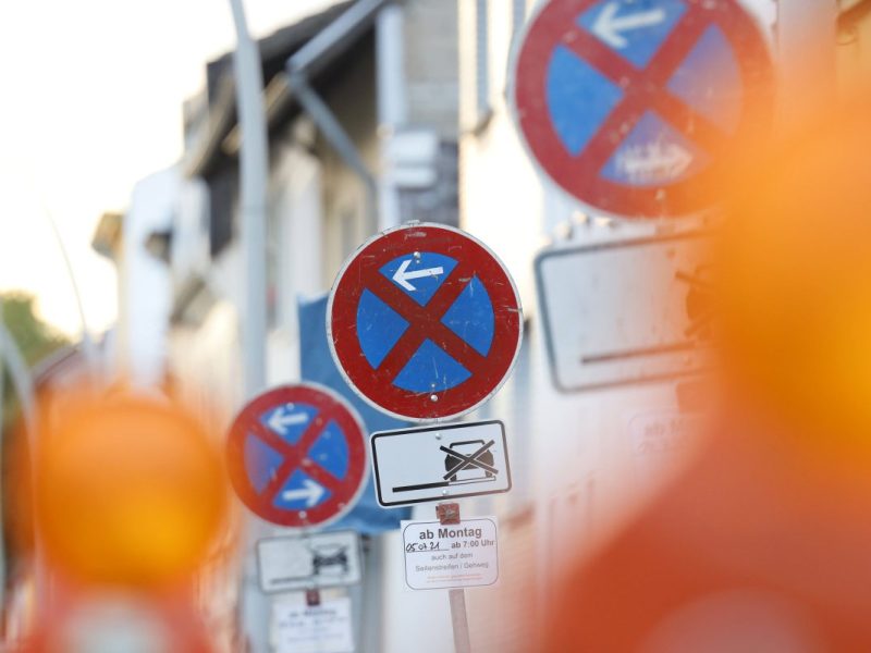 Die Stadt Wolfsburg lässt ein paar Parkplätze verschwinden. Die Reaktionen sind eindeutig.