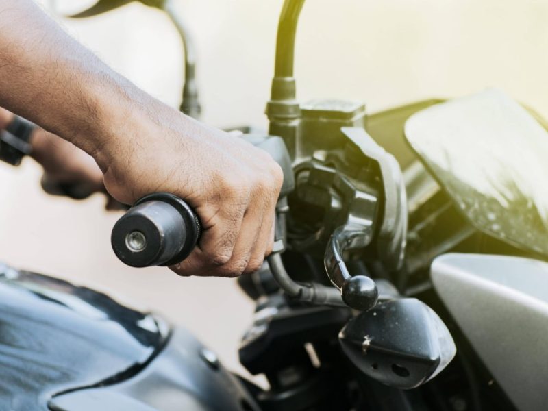 Kaum zu fassen, was sich ein Motorradfahrer auf der A2 bei Hannover geleistet hat! (Symbolbild)
