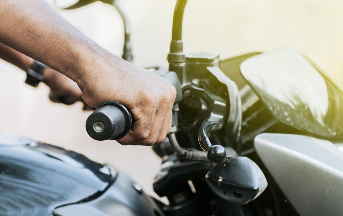 Kaum zu fassen, was sich ein Motorradfahrer auf der A2 bei Hannover geleistet hat! (Symbolbild)