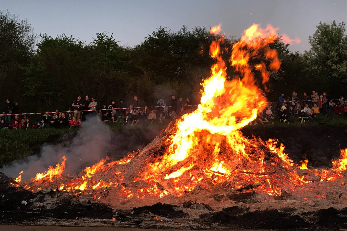 Osterfeuer Niedersachsen