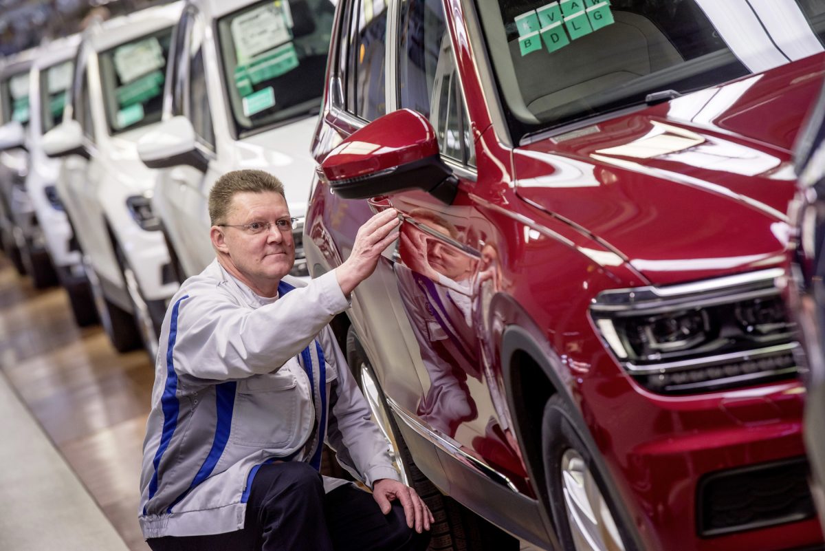 Offenbar ist die Chipkrise bei VW in Wolfsburg vorbei. Daher kann der Konzern wieder Vollgas geben â€“ und ruft direkt Extraschichten aus.