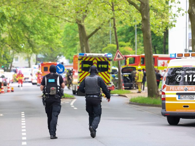 Schreckliche Szenen in Ratingen in NRW! Auch die Braunschweiger Feuerwehr ist fassungslos. (Archivbild)