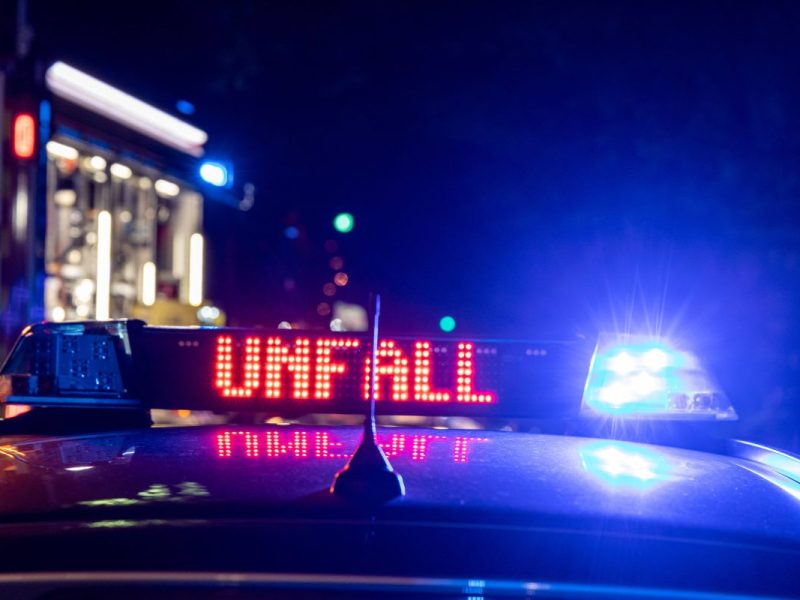 Auf der A2 haben am Freitag zwei Unfälle den Verkehr zum Erliegen gebracht. Urlaubsreife Niedersachsen brauchten gute Nerven.
