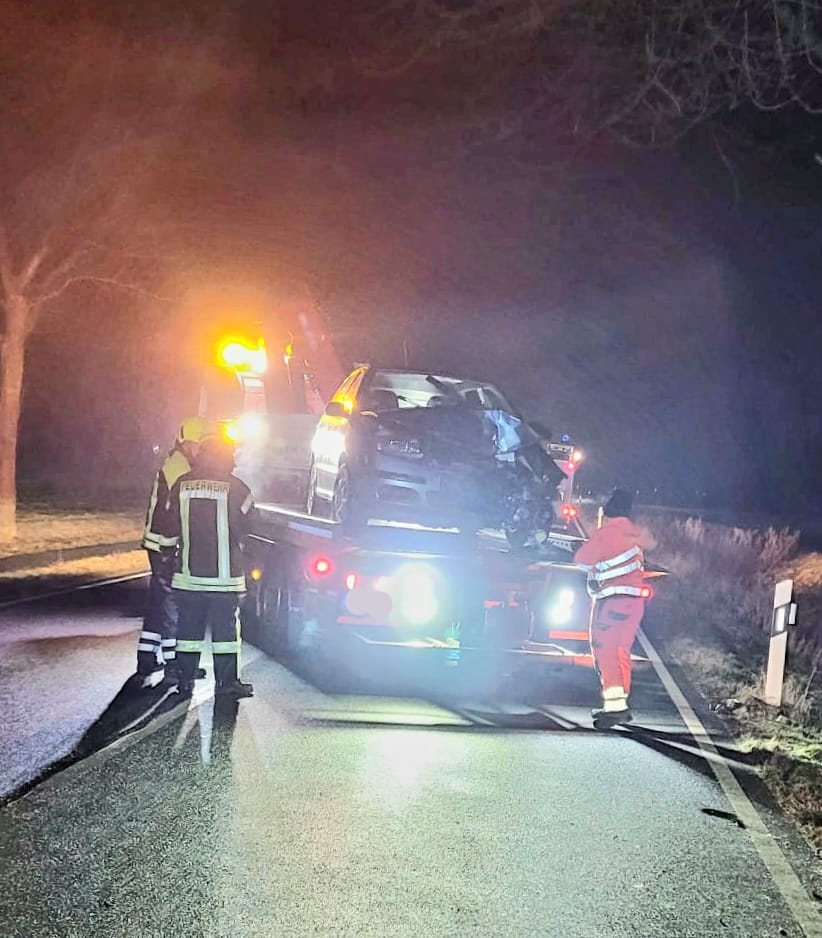 Nahezu in der gesamten Region hat es Glätte-Unfälle gegeben. So wie hier in Süpplingen,