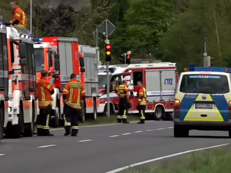 Als wäre der Gift-Brand zwischen Wolfenbüttel und Braunschweig nicht schon schlimm genug, kracht es direkt nebenbei auch noch heftig.