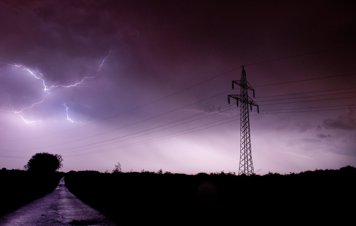 Noch zeigt sich das Wetter in Niedersachsen von seiner Sommer-Seite. Zum Monatswechsel könnte sich das wieder ändern.