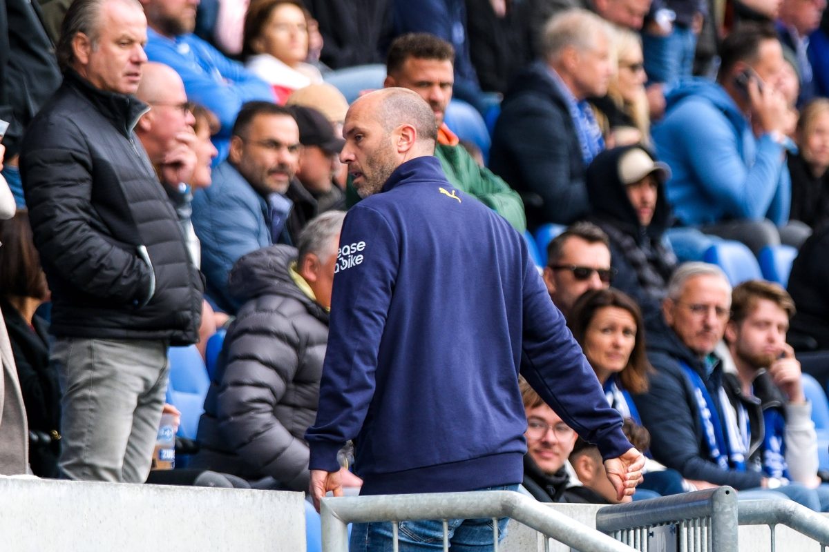 Beim 1:1 in Darmstadt sieht der Eintracht-Coach die Rote Karte. Nun fehlt Daniel Scherning am Samstag beim Heimspiel gegen die SpVgg Greuther Fürth.