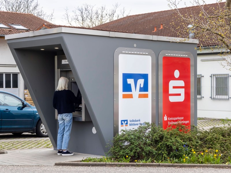 Geldautomat Sparkasse, Volksbank und Co.