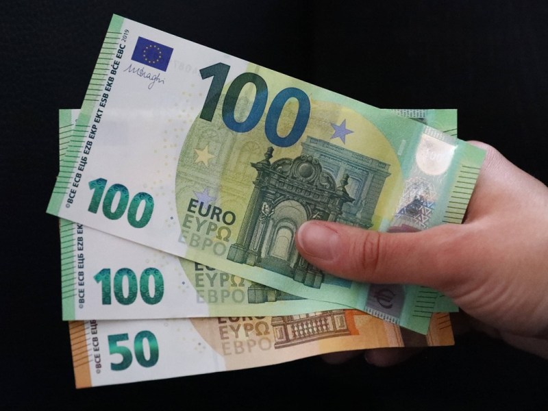 Wie kommst du auf 250 Euro netto mehr?